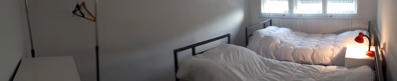 Edelweiss Hostel Stip Bagian luar foto